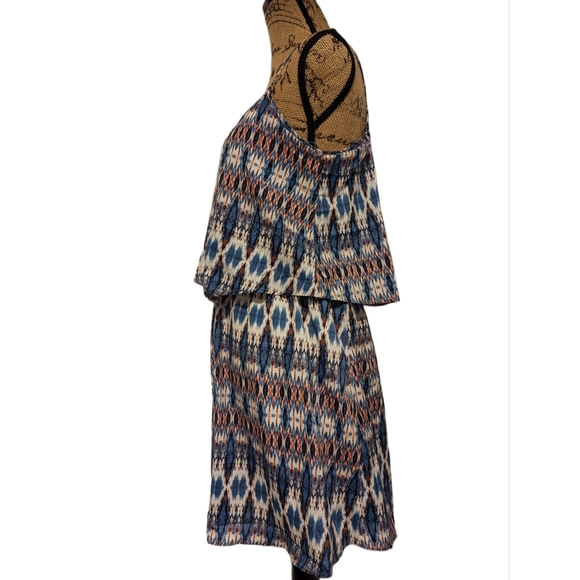 Olive & Oak Aztec Shift Dress Womens Size Small Blue Multicolor Sleeveless - Picture 3 of 3